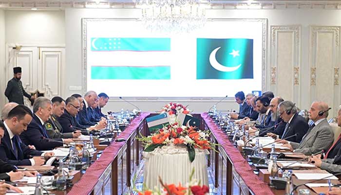 Prime Minister Shehbaz Sharif and President of Uzbekistan Shavkat Mirziyoyev hold delegation level talks in Islamabad on February 5, 2026. — PID
