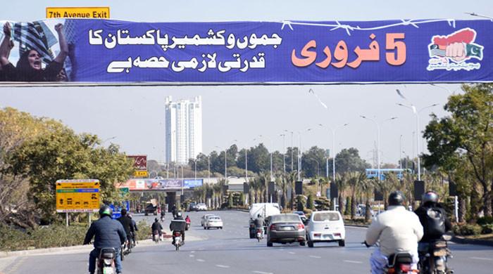 Pakistan reaffirms unwavering support for IIOJK on Kashmir Solidarity Day 