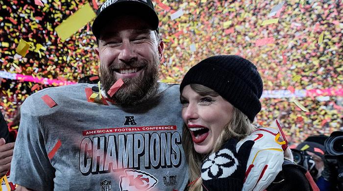 Taylor Swift subtly cheers on Travis Kelce as he steps away from football 