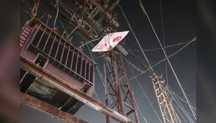 A stray kite got entangled in the wires of an electric transformer in Lahore on February 6, 2026. — Reporter