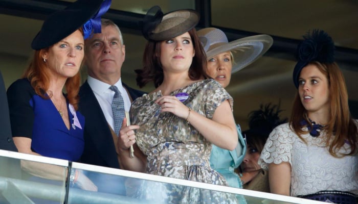 Sarah Ferguson takes vital decision after Beatrice, Eugenie heartbreak