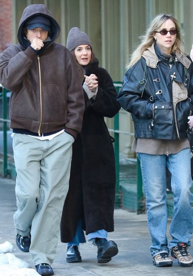 Robert Pattinson and Suki Waterhouse bundle up as they look toward a new chapter