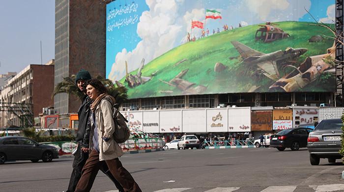 US urges citizens to leave Iran 'now'