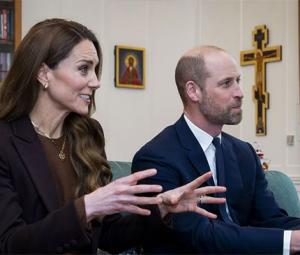 Princess Kate's new necklace trumps Andrew's latest leaks online