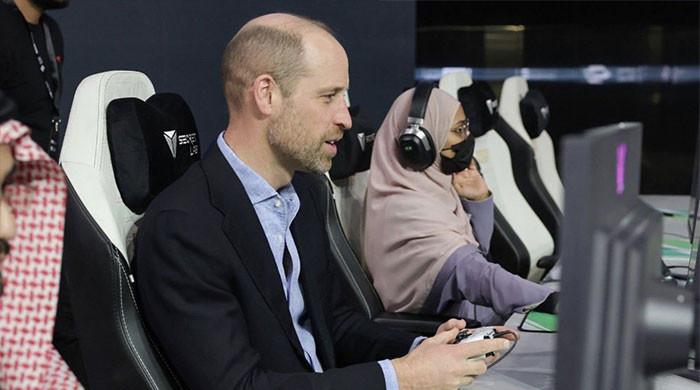 Prince William's move lets reporters press on Epstein