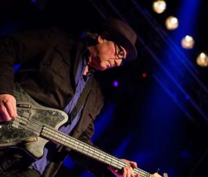 Fred Smith, Blondie and Television guitarist, dead at 77 after long illness