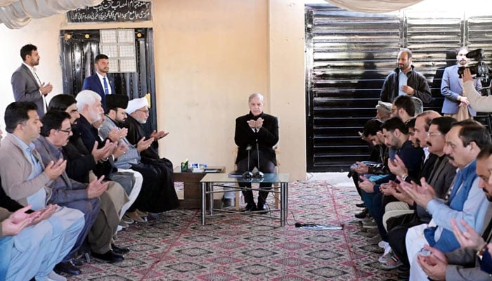 Prime Minister Shehbaz Sharif offers fateha for the martyrs of suicide attack on Imambargah Khadija-ul-Kubra in Islamabad on February 11, 2026. — APP