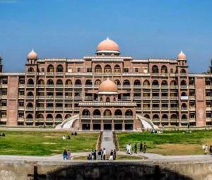 KP male faculty barred from meeting female students in offices at public universities