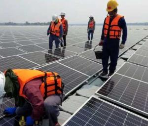 No changes will be made to net metering policy for existing consumers 'for now': minister 