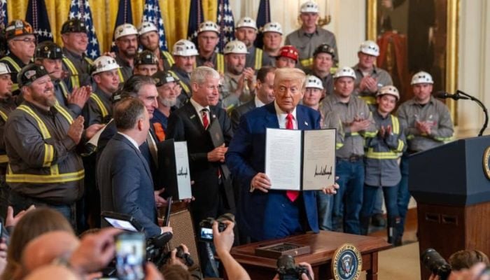 Trump orders Pentagon to buy coal-fired electricity for military bases