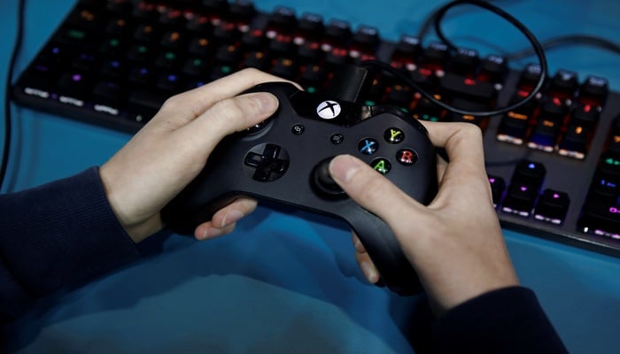 New Xbox controller with built-in Wi-Fi in the works, might launch in 2026