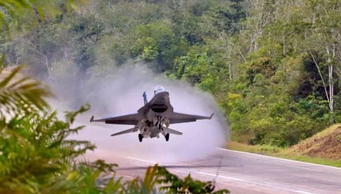 Indonesia plans to turn its islands into ‘multiple aircraft carriers — Heres how