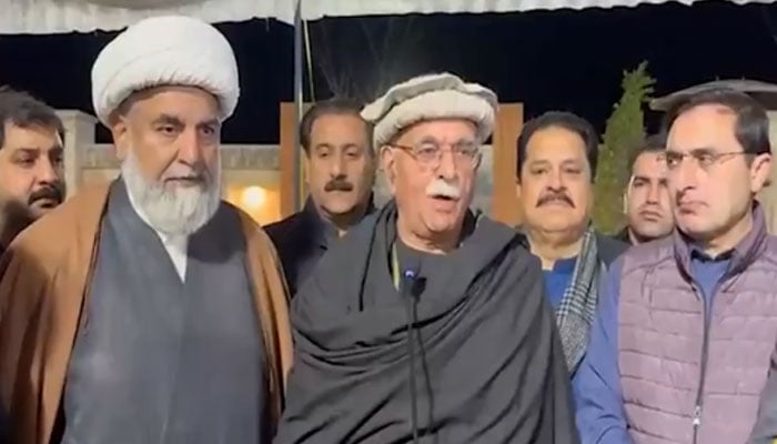 Tehreek Tahafuz Ayeen-e-Pakistan (TTAP) chief Mahmood Khan Achakzai talking to the media on February 12, 2026. — Geo News/Screengrab