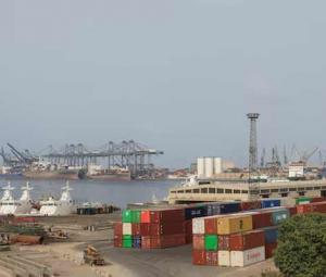 Pakistani exports to UAE soar 22% to $1 billion as visa support boosts traders