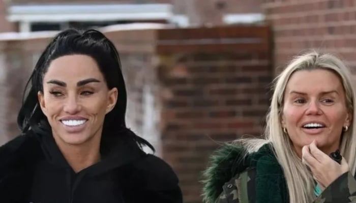 Kerry Katona meets Katie Price for 20 minute reunion amid Dubai getaway