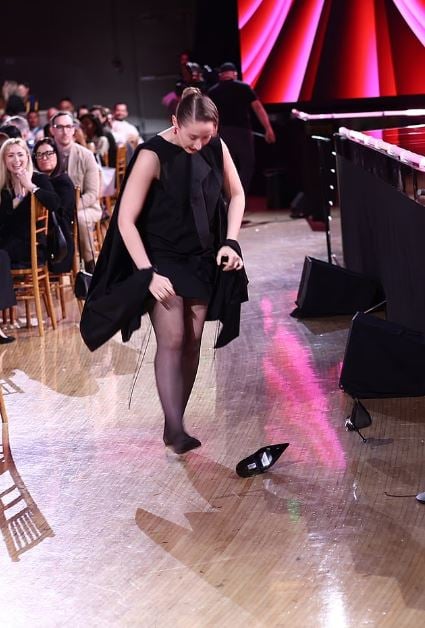 ‘Adolescence star Erin Doherty exudes elegance despite mishap at awards