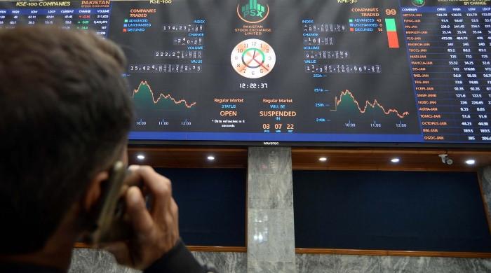PSX slides over 5,000 points on foreign selling, weak earnings