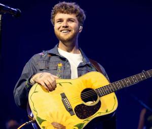 Alex Warren's next big move revealed after Grammy mishap