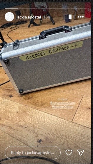 Jackie Apostels official Instagram account