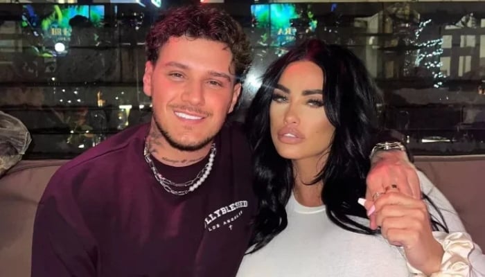 The Married At First Sight UK star, 33, has confirmed he is single