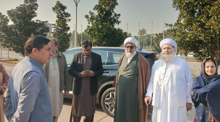 TTAP chief announces ending Parliament sit-in over Imran Khan's health