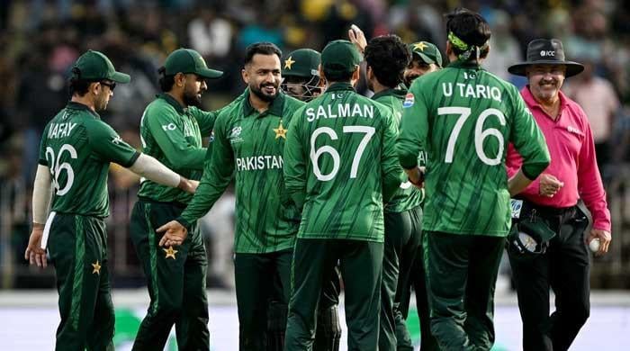 T20 World Cup: Pakistan advance to Super Eight after beating Namibia