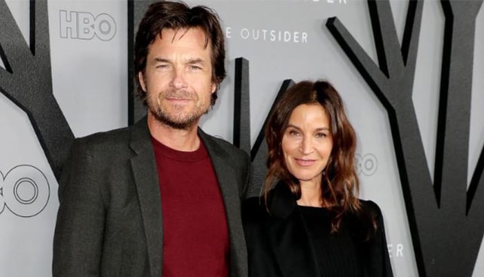 Who helped Jason Bateman get sober? Read on