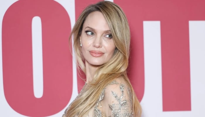 Angelina Jolies surgeon gets emotional over her latest interview