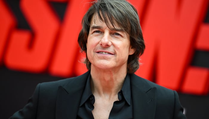 Tom Cruise makes unexpected move amid London safety concerns