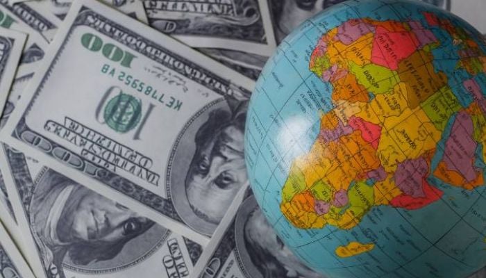 US economic growth slows sharply to 1.4% in fourth quarter