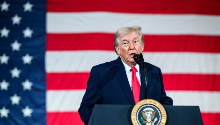 Trump defies Supreme Court, hikes global tariffs to 15%