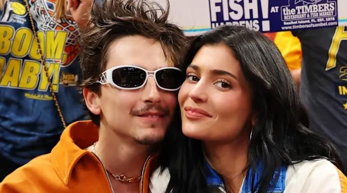 Timothée Chalamet speechless after Kylie Jenner's surprise 