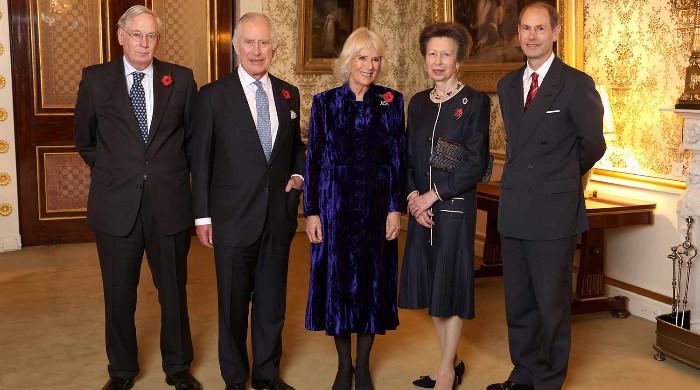 Andrew police drama throws royal family into spotlight: watch