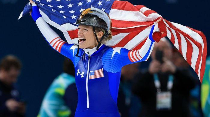 Mia Manganello becomes oldest American woman to medal in speed skating