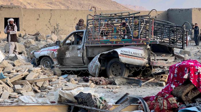 Pakistan carries out precision strikes on seven militant hideouts along Afghan border