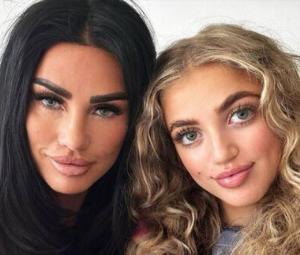 Katie Price's daughter reacts to her mum marrying Lee Andrews in Dubai