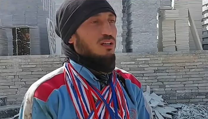 National-level martial arts and gymnastics athlete Rizwan Pathan speaking to Geo News. — Screengrab via Geo News