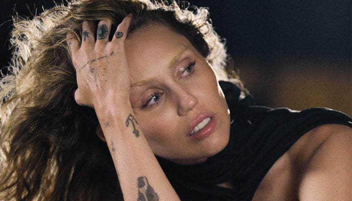 Miley Cyrus at centre of online chaos days after ‘Hannah Montana’ news