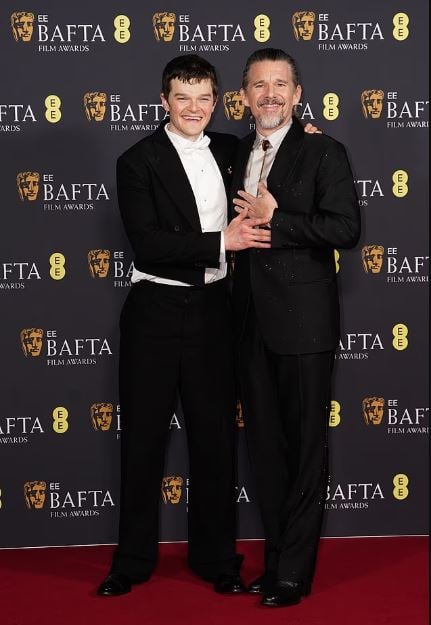 Robert Aramayo BAFTA acceptance speech moves Ethan Hawke to tears