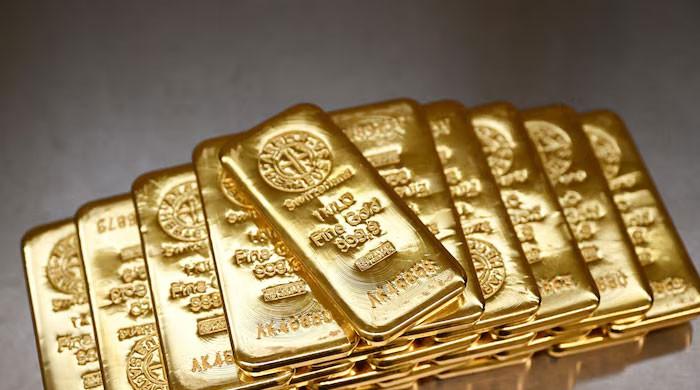 Gold climbs to three-week high as US tariff ruling stokes uncertainty