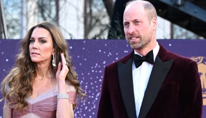 Prince William protects terrified Kate Middleton from breaking down