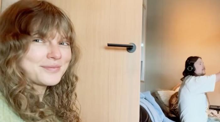 Taylor Swift embraces real self as she celebrates career milestone 