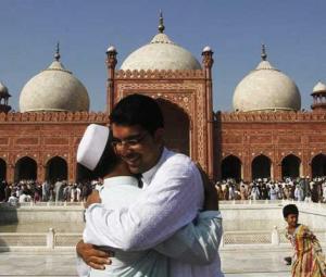 When will Eid ul Fitr be celebrated in Pakistan?
