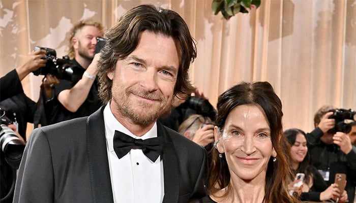 Jason Bateman makes rare red carpet outing with wife Amanda Anka
