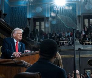 Trump touts economic record in State of the Union, seeks reset ahead of midterms