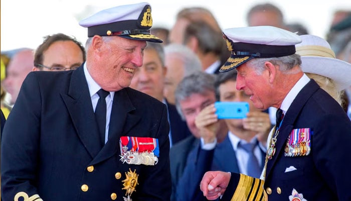 King’s doctor updates after ‘serious’ medical emergency: ‘few more days’