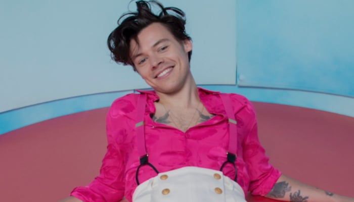 Harry Styles Kiss All The Time. Disco, Occasionally is coming out on March 6