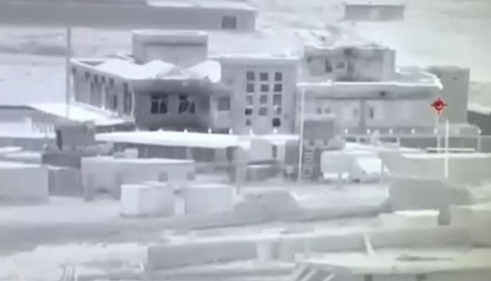 The image shows an Afghan security forces check post located in Angoor Adda. — Geo News/Screengrab