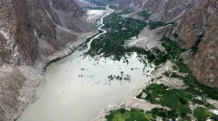 Early heatwaves raise GLOF risk in northern Pakistan, warns NEOC