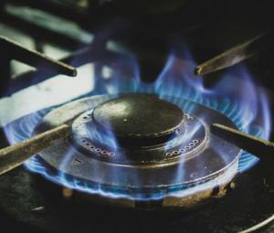 Rising gas bills: Experts ask PM to end monopoly